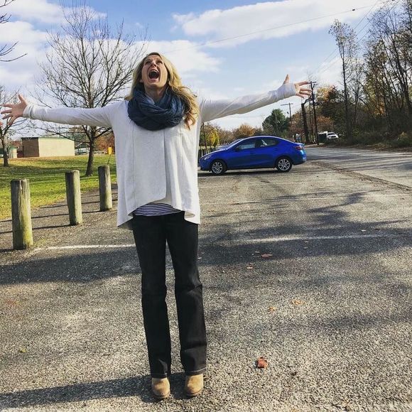 Meet your Posher, Mairead - Picture 1 of 1